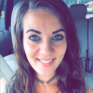 Meet your Posher, Joy